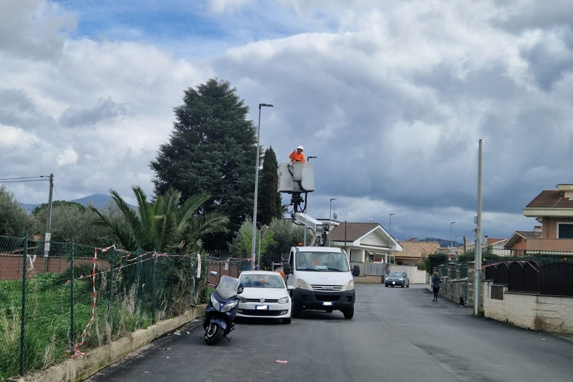 Ciampino, in corso la sostituzione dei corpi illuminanti