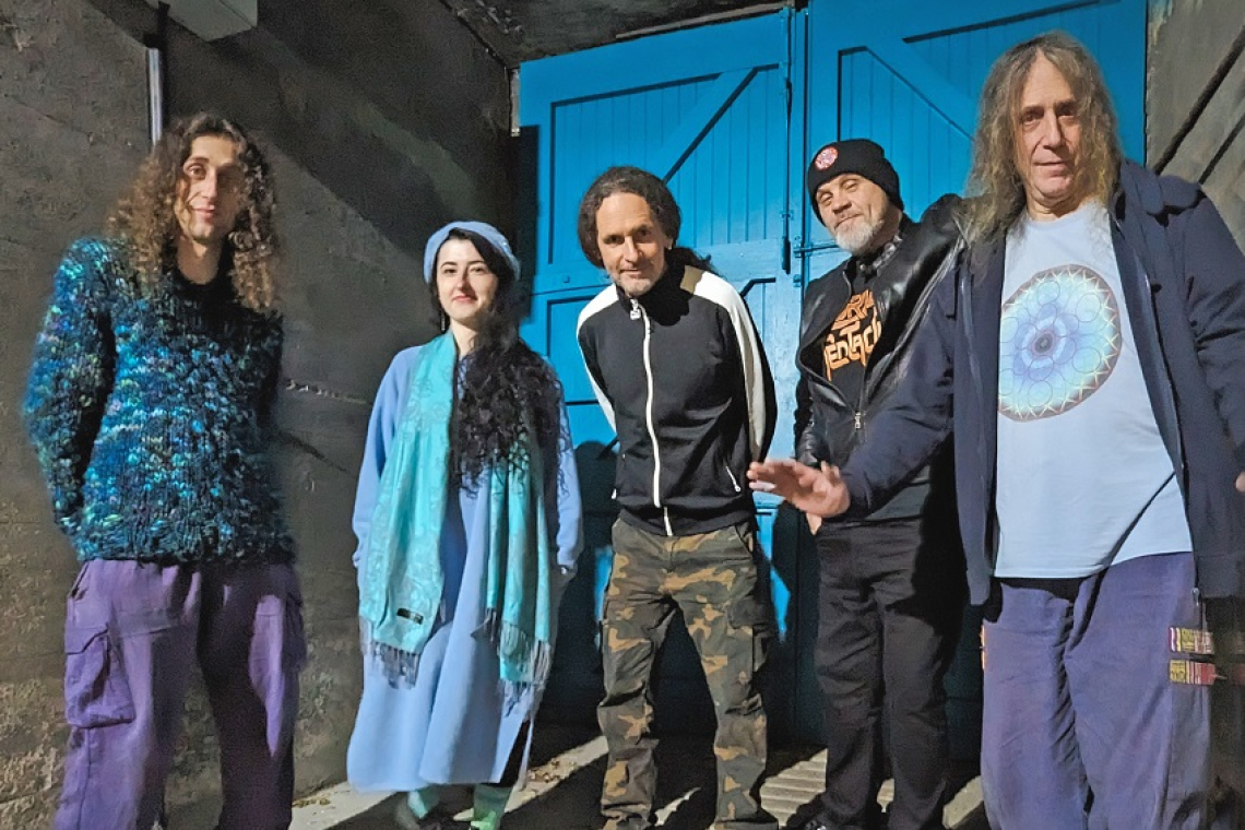 Ozric Tentacles, giovedì 11 aprile Spazio Rossellini, Roma