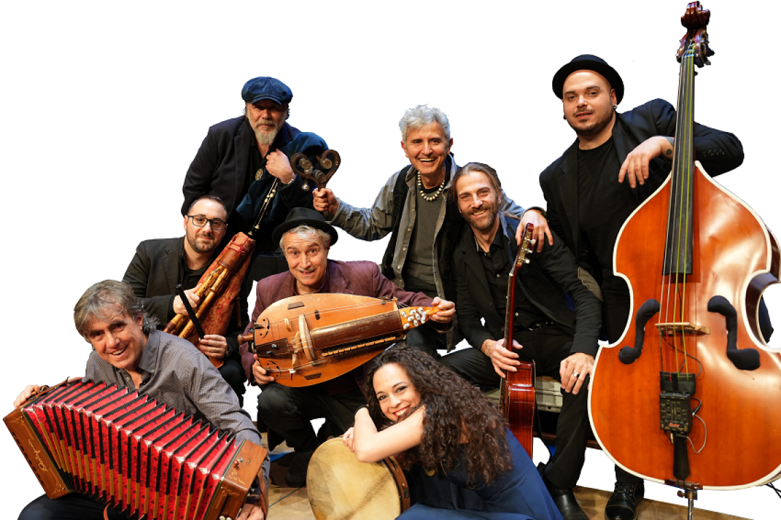 Cavea Auditorium Parco della Musica, 29 giugno, Ballo! BALLO! Il ballo del Vulcano Ambrogio Sparagna e Orchestra Popolare Italiana