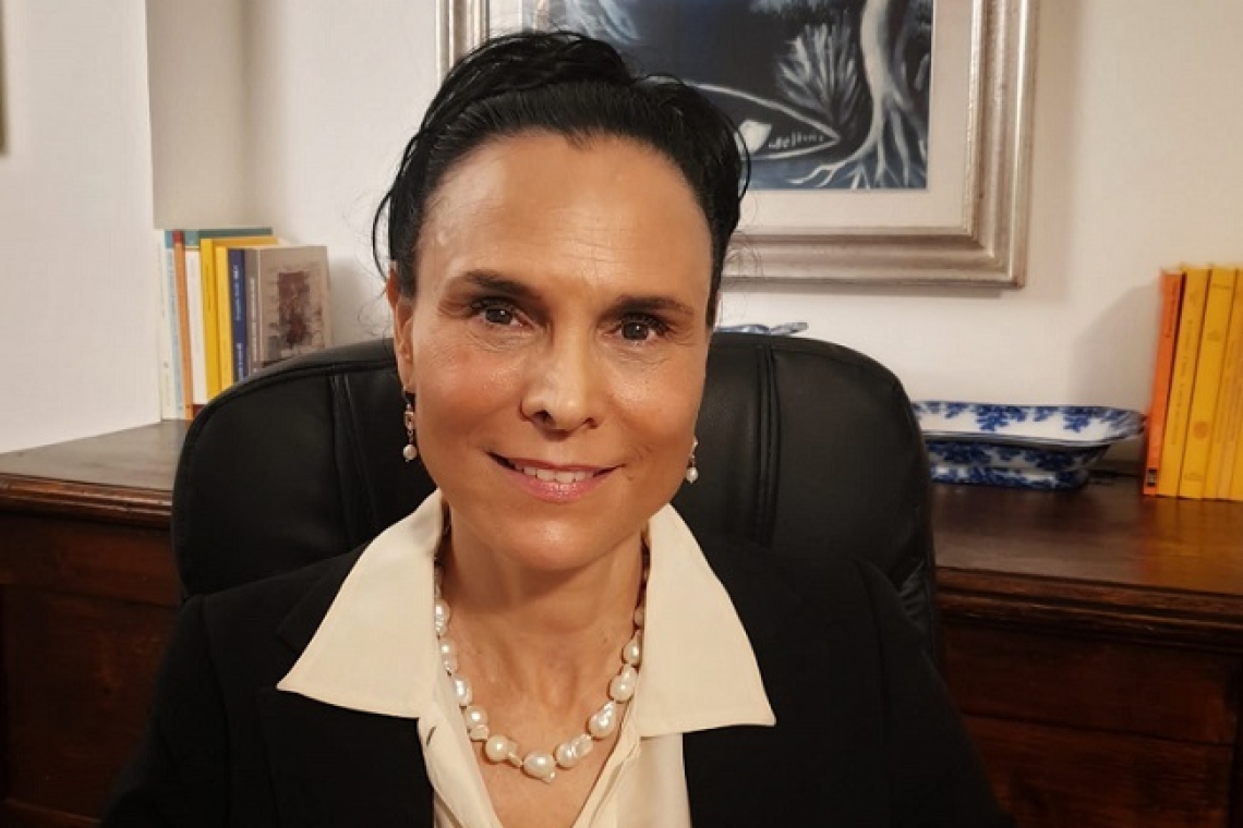A Natale, regaliamoci Formazione e Cultura per il nostro futuro. Il Parere di Adelia Lucattini