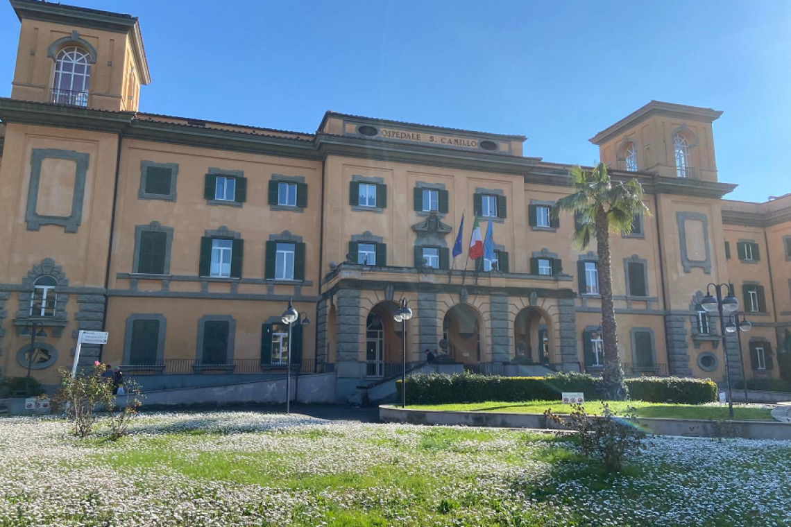 Roma, il San Camillo Forlanini alza l’asticella: primo ospedale pubblico italiano con un robot per la microchirurgia di nuova generazione