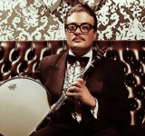 Emanuele Urso “The King of Swing” martedì 19 agosto Jazz & Image Parco del Celio (Colosseo)
