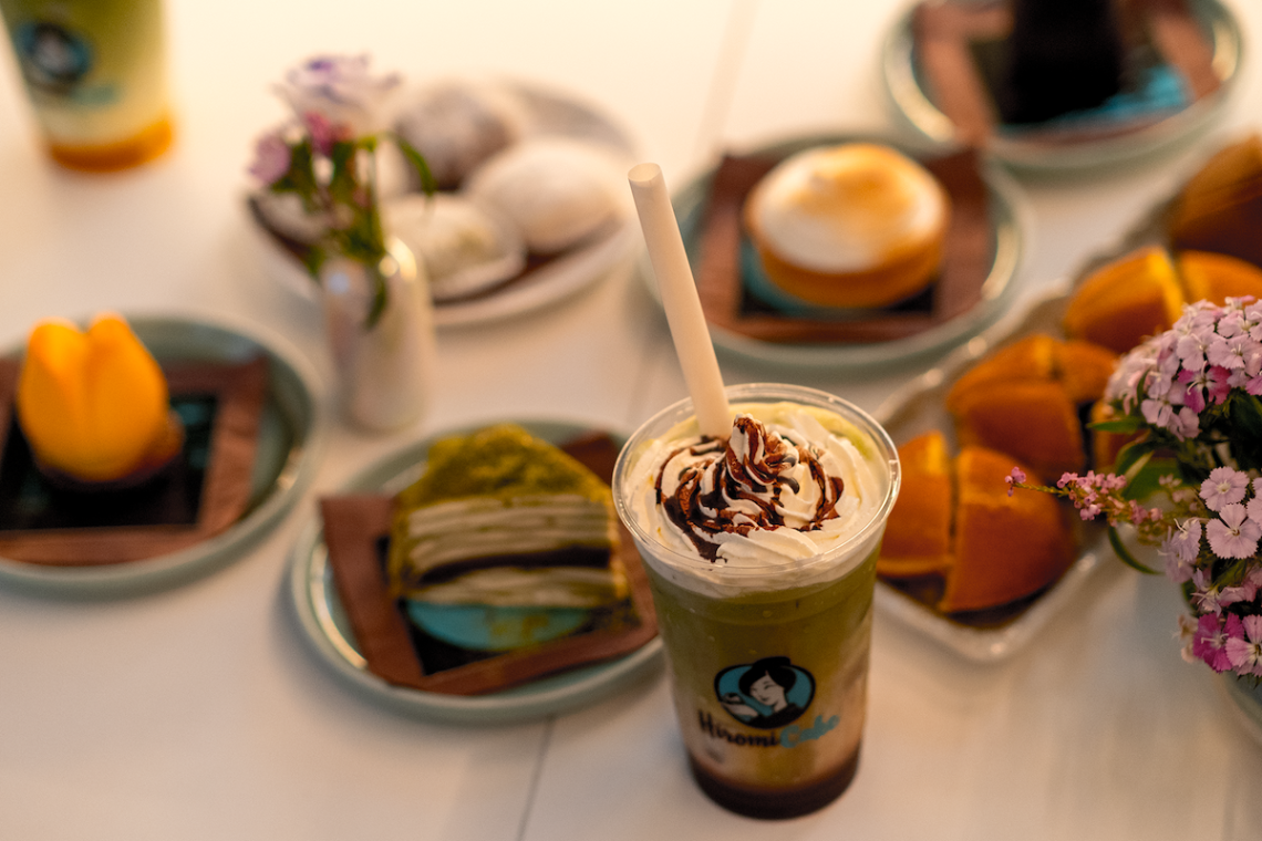 Hiromi Cake presenta “Matcha Love”: il nuovo volto pop e naturale del tè verde giapponese