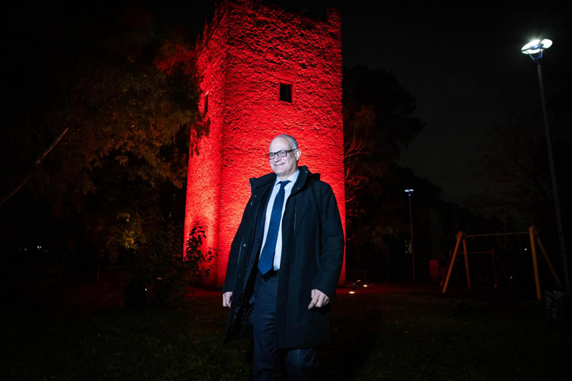 Municipio VIII. Gualtieri inaugura nuova illuminazione Parco Tor Marancia