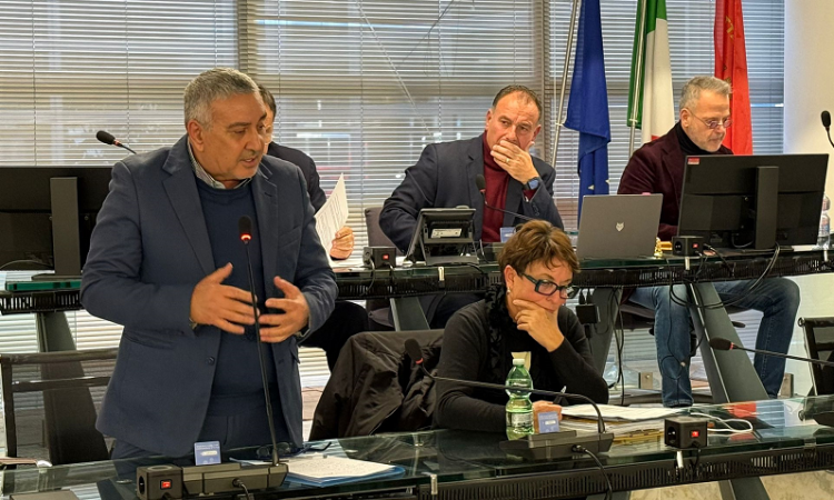 Fiumicino - Consiglio Comunale - Approvata la modifica della Legge Regionale 12 del 30 luglio 2025 e le disposizioni per la rigenerazione urbana e il recupero edilizio