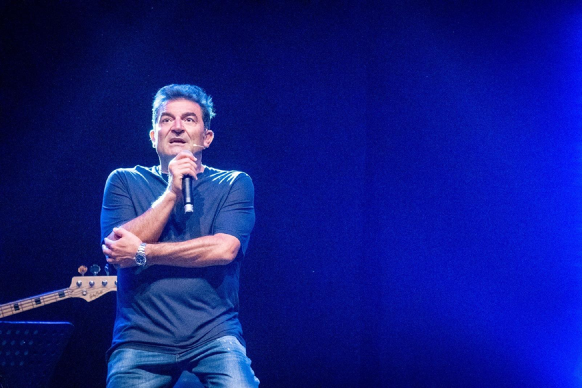 Teatro Sistina - Max Giust "BOLLICINE – updatE" - Dal 14 al 18 gennaio 2026