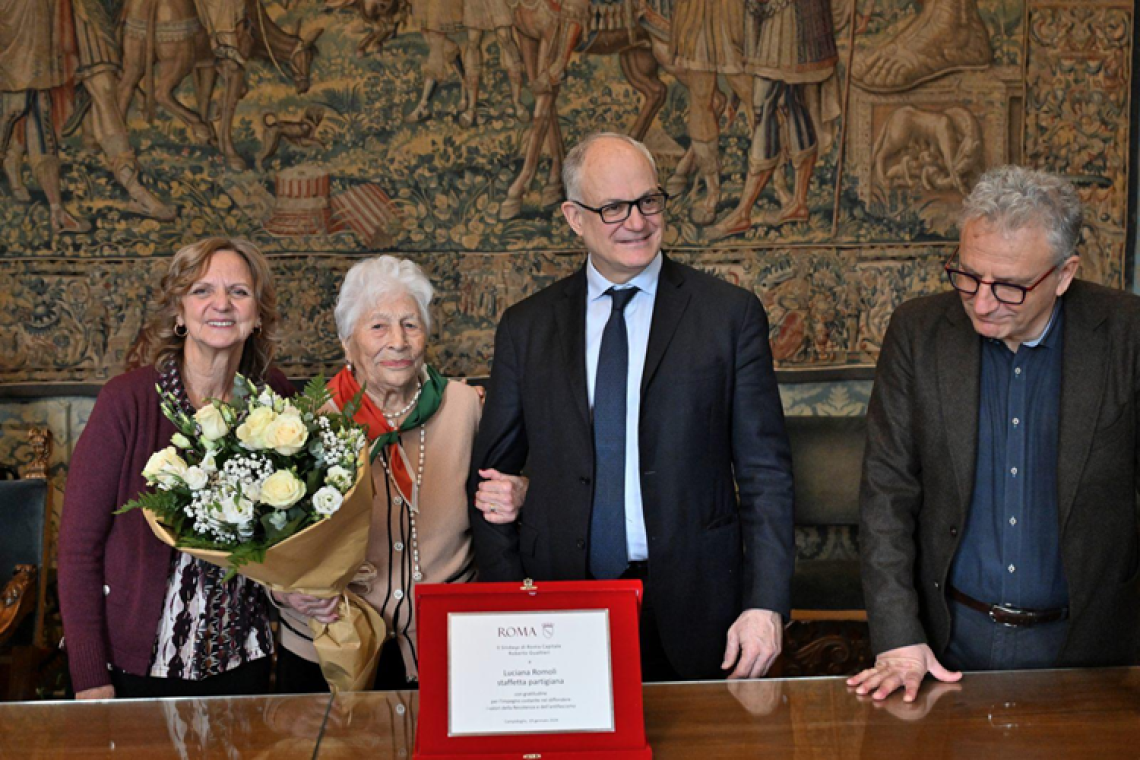 Roma Capitale consegna un’onorificenza a Luciana Romoli, staffetta partigiana della brigata Garibaldi