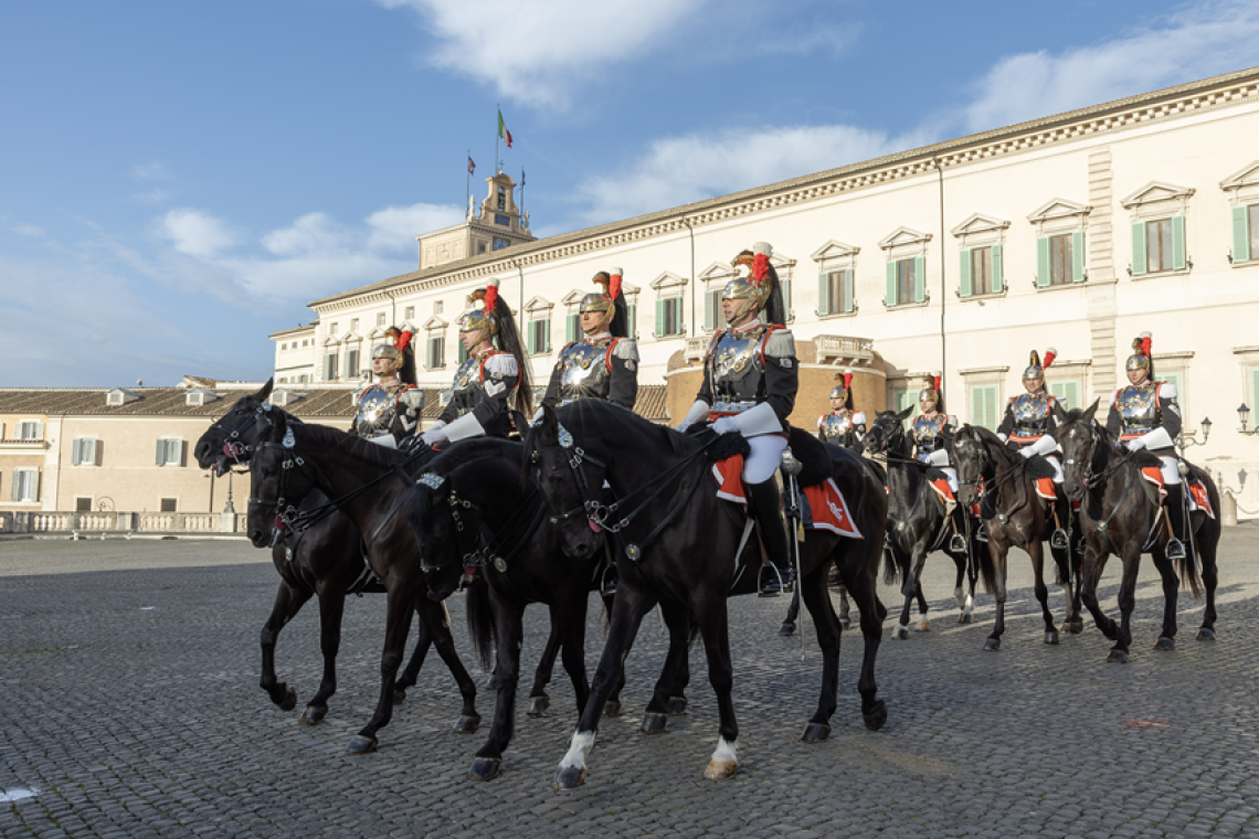 Cambio della Guardia solenne al Palazzo del Quirinale in occasione del 165° anniversario della proclamazione dell'Unità d'Italia