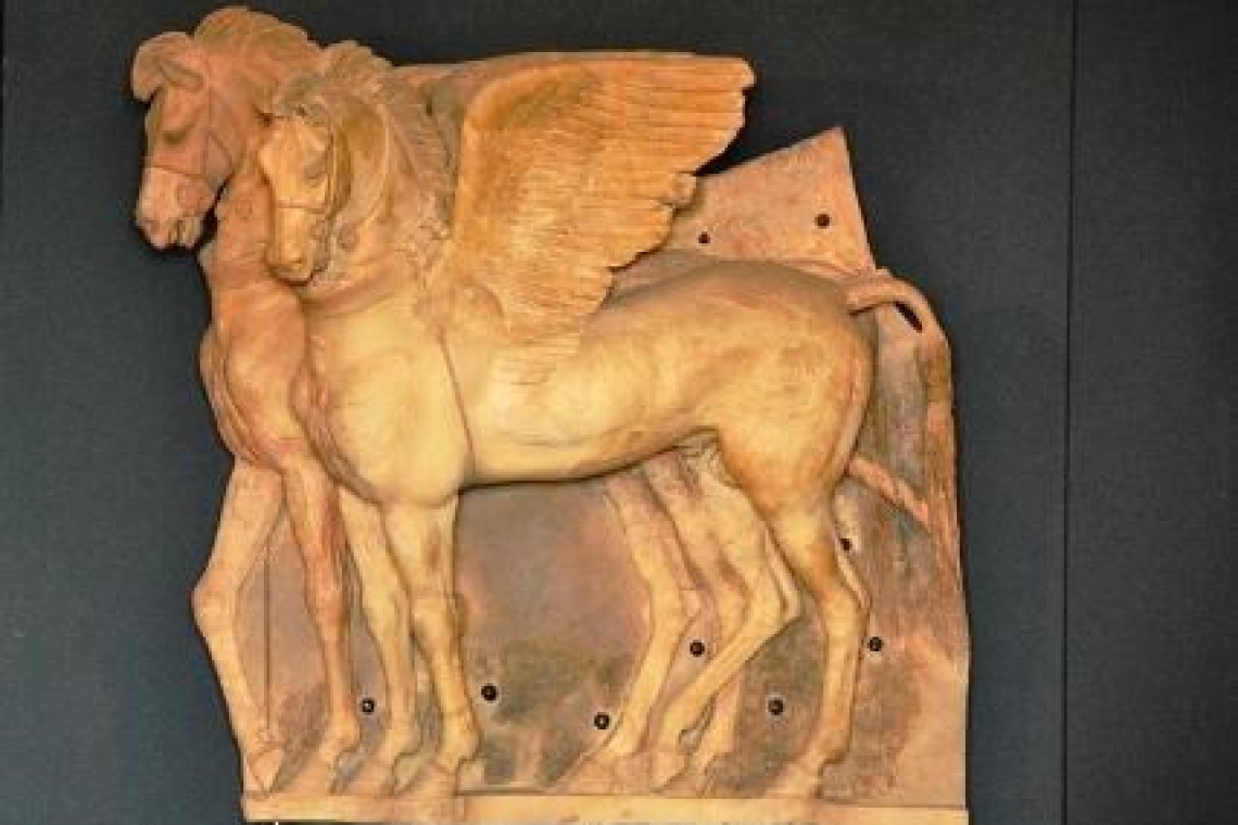 Tarquinia, oltre 49mila euro per la valorizzazione della biblioteca e dell’archivio storico