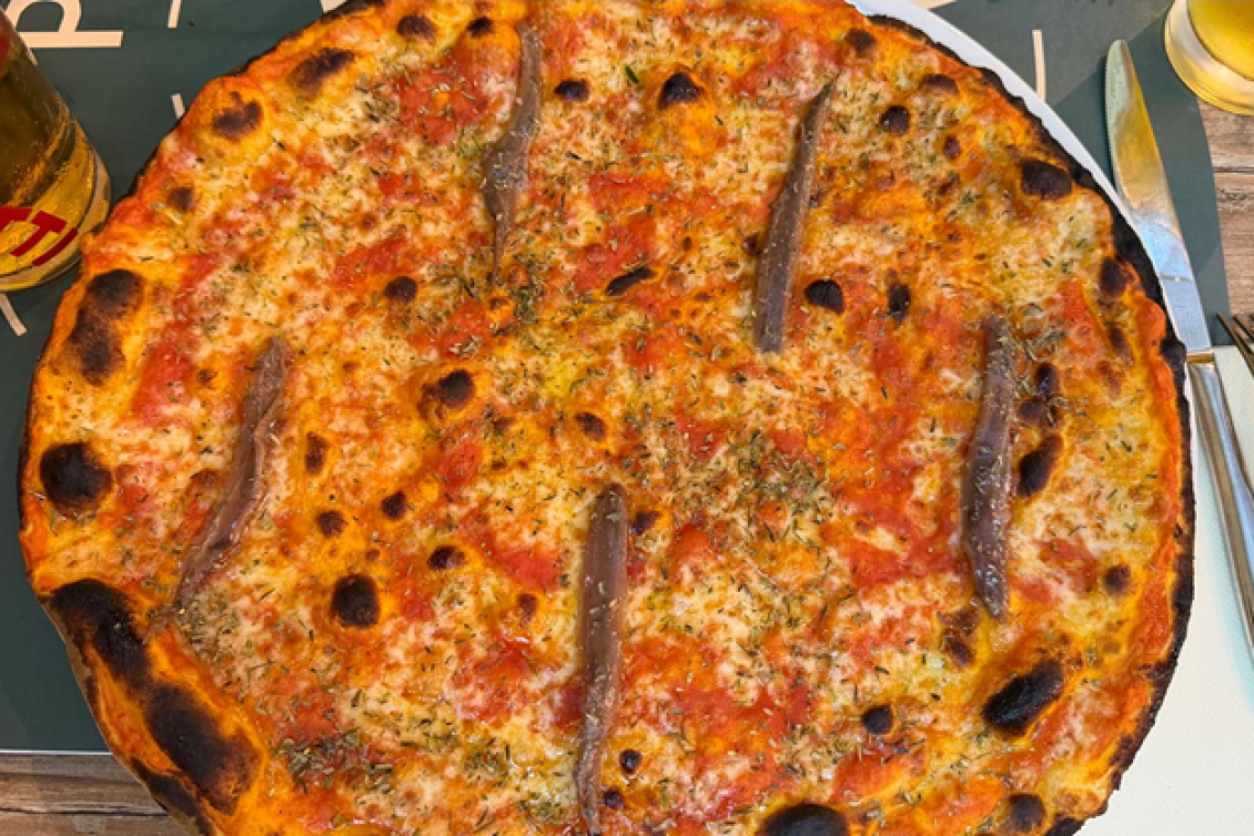 BASSA, la pizza romana torna alle origini (e il calzone si prende la scena)