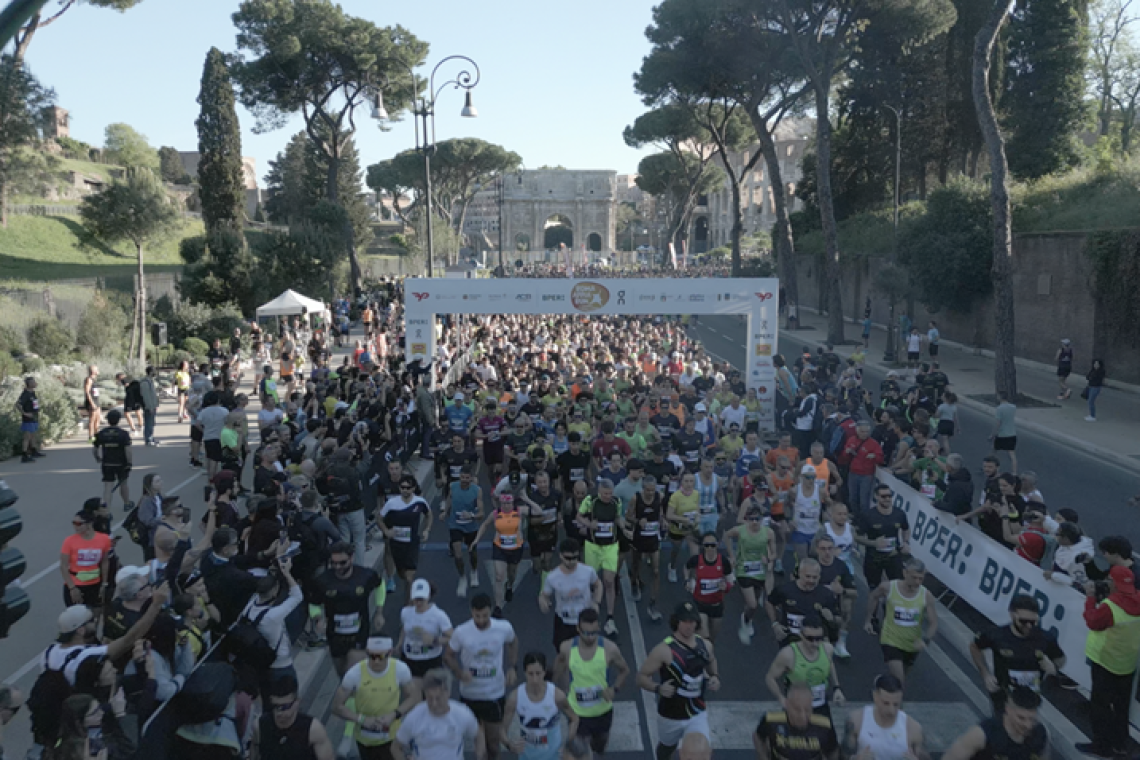 Roma Appia Run: festa per 10.000 sulla Regina Viarum   