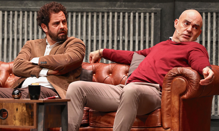 Teatro Manzoni - Scusa sono in riunione…ti posso richiamare? -  Dal 7 al 24 maggio 2026