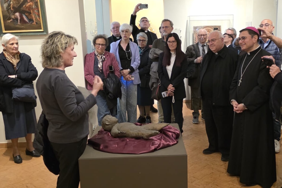 Donata al museo diocesano di Albano un'opera originale di Giacomo Manzù in occasione dell'inaugurazione della mostra “Giacomo Manzù. Volti e presenze”