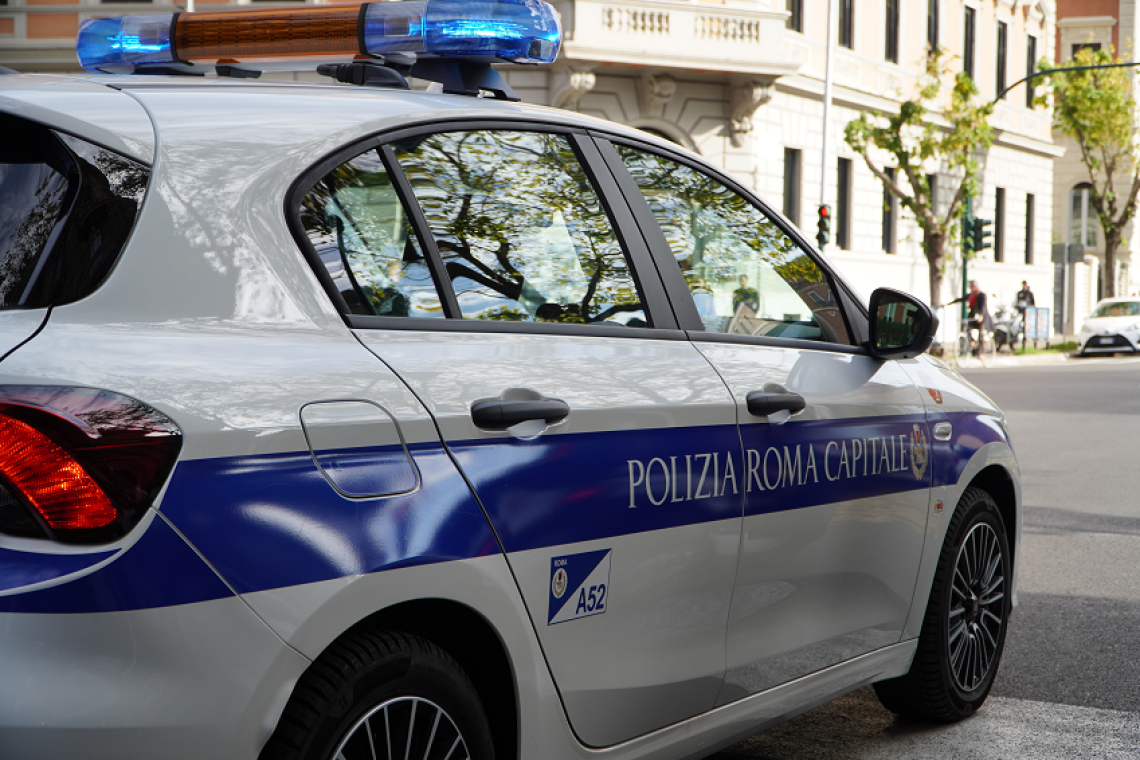 Nuove regole monopattini dal 16 maggio: nell'ultima settimana oltre mille mezzi controllati dalla Polizia Locale. Più di 400 le condotte irregolari rilevate