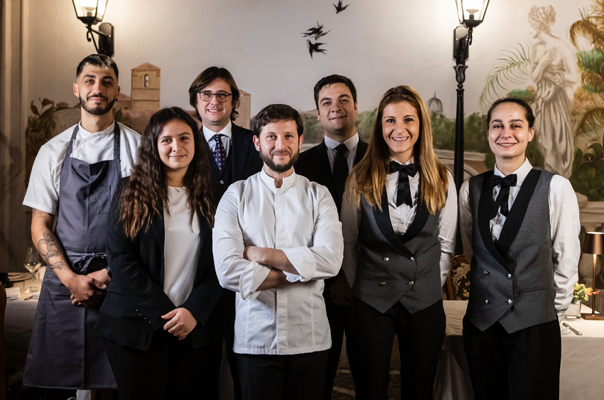Lo storico ristorante del Grand’Hotel Gianicolo “la corte degli archi” apre a tutti e presenta il suo nuovo chef, Giuseppe Milana.