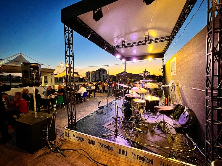 Gli eventi del Quid si spostano in terrazza nel rinnovato spazio del  QUID MUSIC ROOFTOP dal 15 al 17 giugno